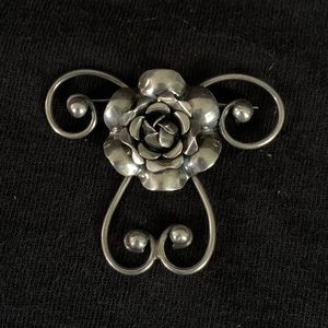 Cute Vintage Solid Sterling Sliver Estate Rose Flower Brooch